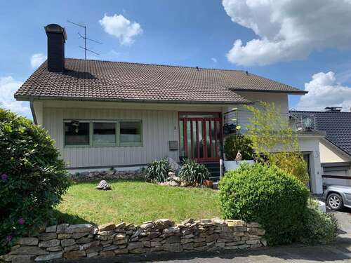 Foto - Haus zum Kaufen in Altenbeken 577.000,00 € 300 m²