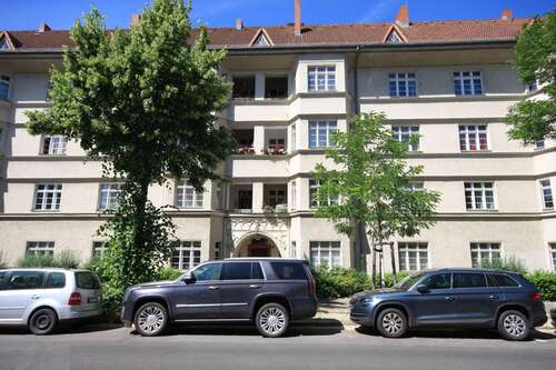 Foto - Wohnung zum Kaufen in Berlin Tempelhof-Schöneberg 249.000,00 € 85 m²