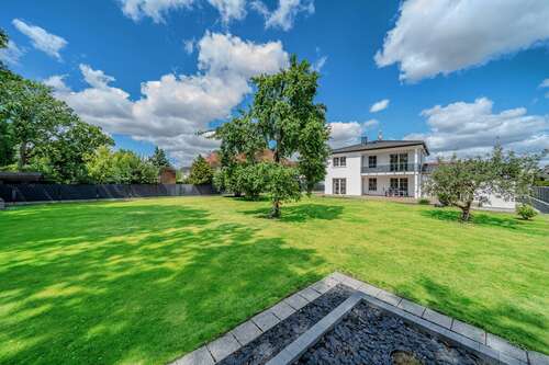 Foto - Haus zum Kaufen in Velten 875.000,00 € 188 m²