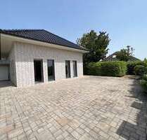 Haus zum Kaufen in Köln Rondorf 1.050.000,00 € 159 m² - Köln / Rondorf