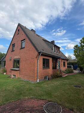 Foto - Haus zum Kaufen in Kamp-Lintfort 695.000,00 € 180 m²
