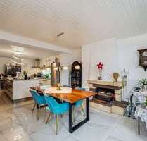 Haus zum Kaufen in Kleinostheim 699.000,00 € 310.14 m²