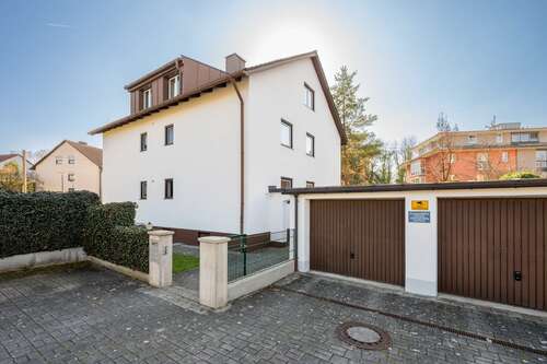 Foto - Haus zum Kaufen in Unterschleißheim 1.195.000,00 € 249.4 m²