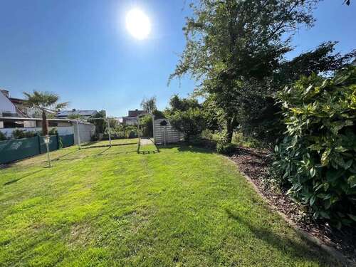 Foto - Haus zum Kaufen in Sandhausen 740.000,00 € 142.74 m²