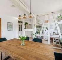 Haus zum Kaufen in Egenhausen 240.000,00 € 279 m²