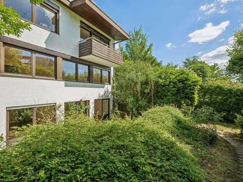 Foto - Haus zum Kaufen in Stuttgart 1.090.000,00 € 193.01 m²