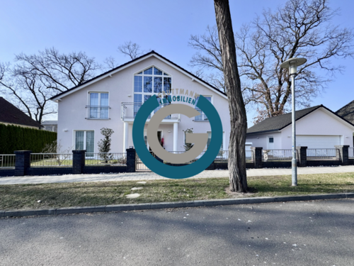 Foto - Haus zum Kaufen in Dallgow 1.499.000,00 € 320 m²