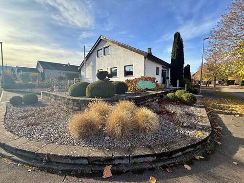 Foto - Haus zum Kaufen in Weilheim an der Teck 784.000,00 € 200 m²