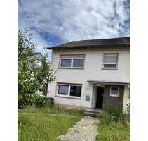 Haus zum Kaufen in Niederkassel Rheidt 499.000,00 € 175 m² - Niederkassel / Rheidt