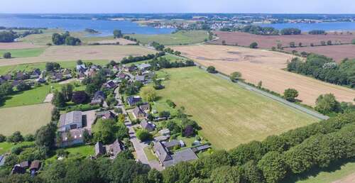 Foto - Haus zum Kaufen in Winnemark 339.000,00 € 293.85 m²