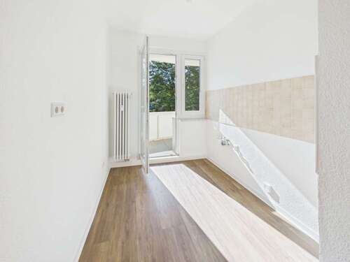 Foto - Wohnung zum Mieten in Chemnitz 275,00 € 47.38 m²