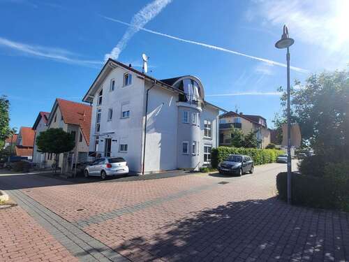 Foto - Wohnung zum Mieten in Karben 900,00 € 69 m²