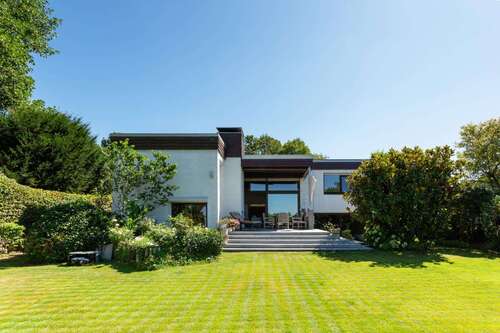 Foto - Haus zum Kaufen in Meerbusch 1.295.000,00 € 200 m²