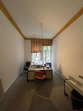 Foto - Büro in Berlin 590,00 € 27 m² - 590,00&nbsp;EUR Kaltmiete, ca.&nbsp; 27,00&nbsp;m&sup2;