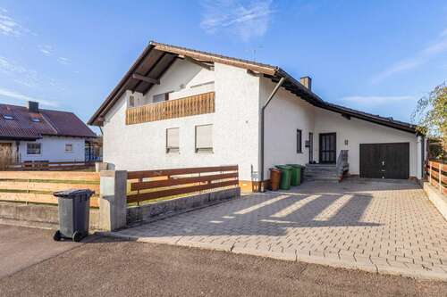 Foto - Haus zum Kaufen in Wettstetten 640.000,00 € 210 m²