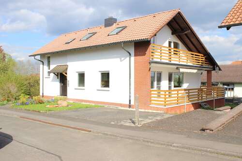 Foto - Haus zum Kaufen in Romrod-Stadtteil 365.000,00 € 165 m²