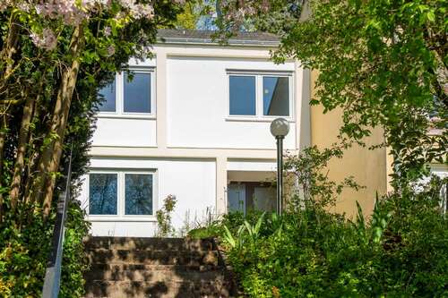 Foto - Haus zum Kaufen in Miehlen 249.000,00 € 160 m²