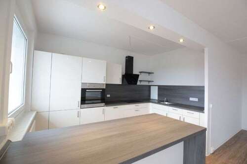 Foto - Wohnung zum Mieten in Görlitz 357,92 € 70.4 m²