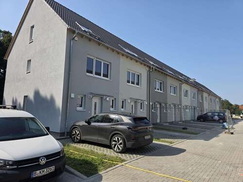 Foto - Haus zum Mieten in Zossen-Waldstadt 1.400,00 € 114.5 m²