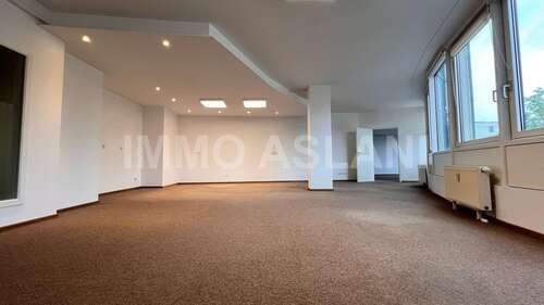 Foto - Büro in Leipzig 2.060,00 € 206 m²