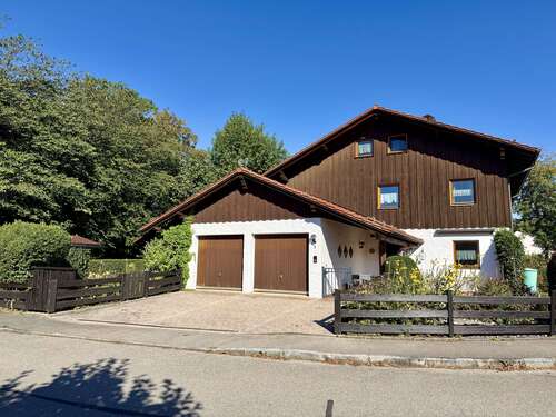 Foto - Haus zum Kaufen in Bruckmühl 1.070.000,00 € 160 m²