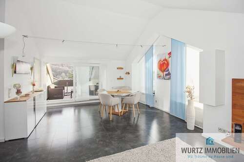 Foto - Haus zum Kaufen in Leonberg 830.000,00 € 272 m²