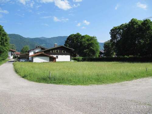 Foto - Grundstück zu verkaufen in Reit im Winkl 595.000,00 € 700 m²