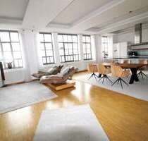 Wohnung zum Mieten in Augsburg 2.500,00 € 250 m²