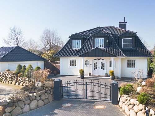 Foto - Haus zum Kaufen in Hitzhusen 895.000,00 € 171 m²