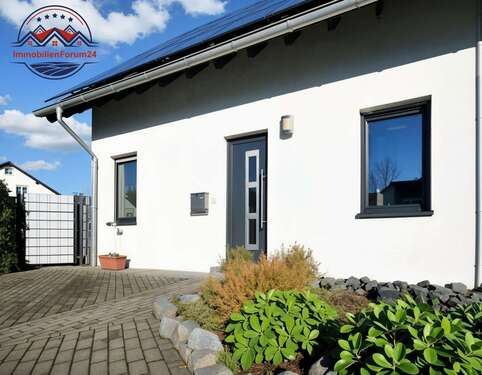 Foto - Haus zum Mieten in Bergneustadt 1.250,00 € 125 m²