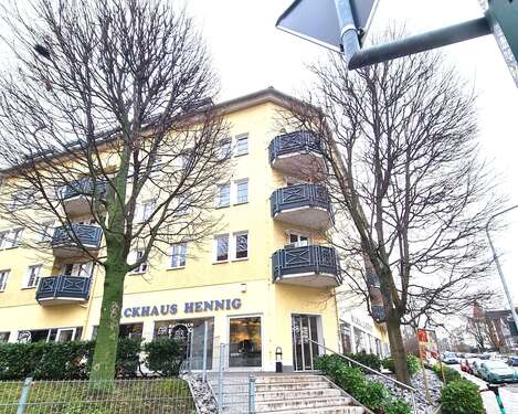 Foto - Wohnung zum Mieten in Halle 699,00 € 70 m²