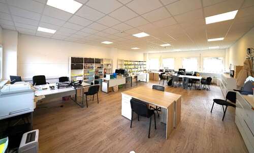 Foto - Büro in Ratingen 3.424,00 € 428 m²