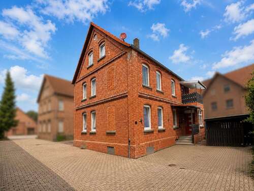 Foto - Wohnung zum Kaufen in Emmerthal 450.000,00 € 150 m²