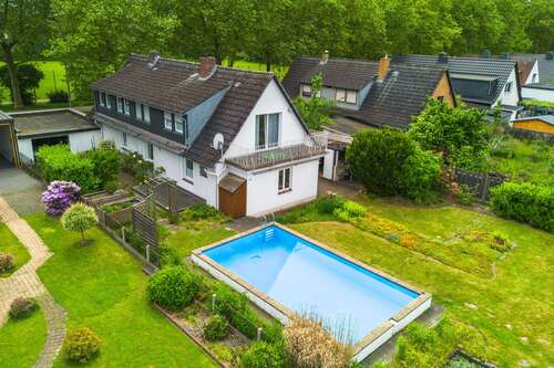Foto - Haus zum Kaufen in Peine 289.000,00 € 169 m²