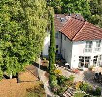 Haus zum Kaufen in Wiesbaden 1.790.000,00 € 346 m²