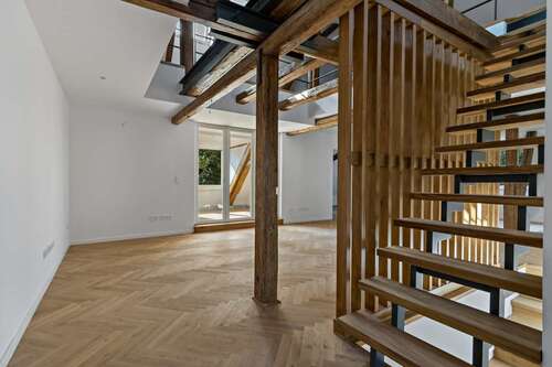 Foto - Wohnung zum Mieten in Halle 1.720,00 € 172 m²