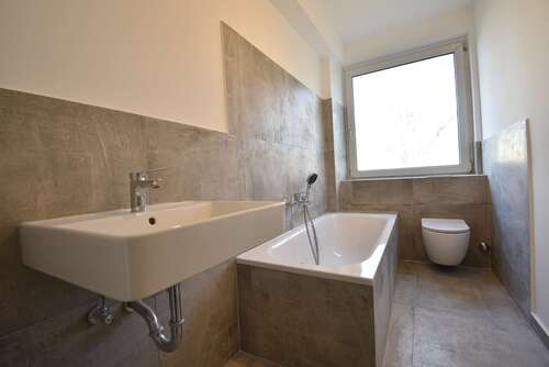 Foto - Wohnung zum Mieten in Heiligenhaus 1.195,00 € 100.83 m²