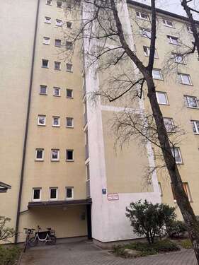 Foto - Wohnung zum Kaufen in München 320.000,00 € 57.17 m²