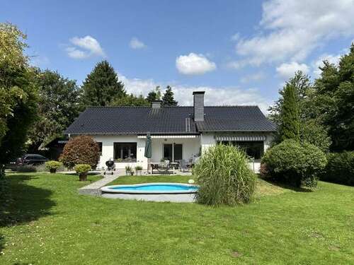 Foto - Haus zum Mieten in Velbert 2.280,00 € 189 m²