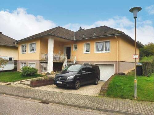 Foto - Haus zum Kaufen in Kastellaun 440.000,00 € 215 m²