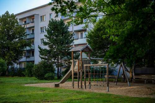 Foto - Wohnung zum Mieten in Halle (Saale) 320,00 € 48.82 m²