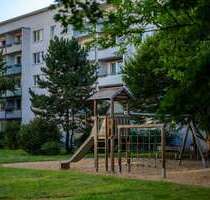 Wohnung zum Mieten in Halle (Saale) 320,00 € 48.82 m²