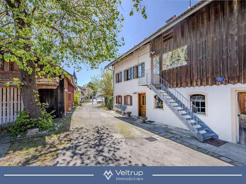 Foto - Haus zum Kaufen in Pähl Fischen am Ammersee 890.000,00 € 215.59 m²