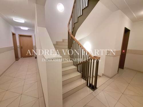 Foto - Wohnung zum Kaufen in Hamburg Uhlenhorst 695.000,00 € 76 m²