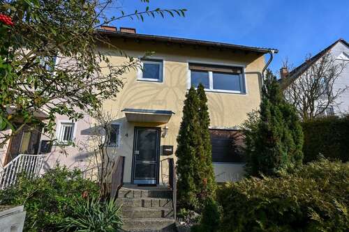 Foto - Haus zum Kaufen in Wiesbaden 698.000,00 € 120 m²