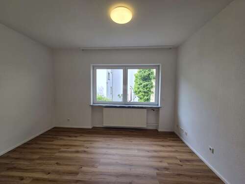 Foto - Wohnung zum Mieten in Mörfelden-Walldorf 390,00 € 17 m²
