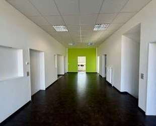 Büro in Hemer 3.195,00 € 559.7 m²