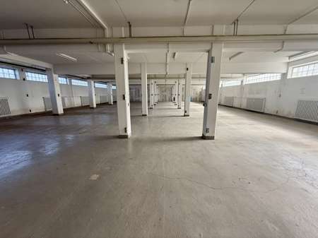 Foto - Halle in Hemer 5.432,00 € 1358 m²