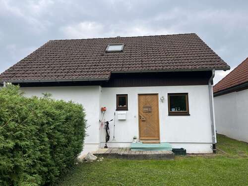 Foto - Haus zum Kaufen in Bretzfeld 399.000,00 € 130 m²