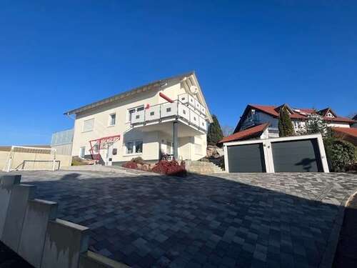 Foto - Haus zum Kaufen in Wellendingen Wilflingen 485.000,00 € 192 m²